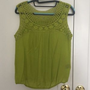 Green Lace Neckline Tank Top